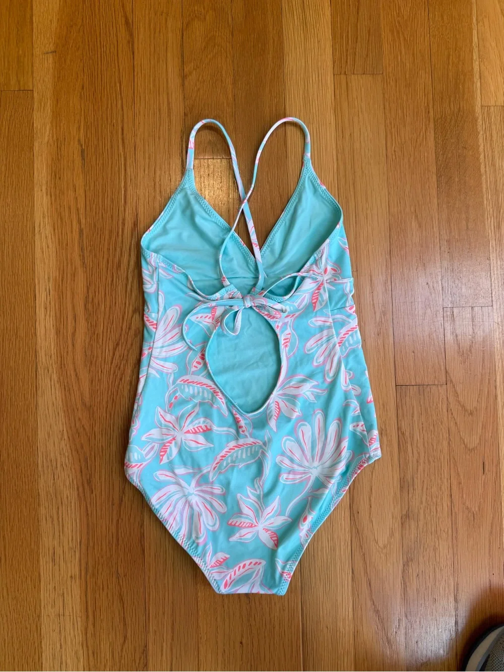 Vineyard Vines adorable vineyard